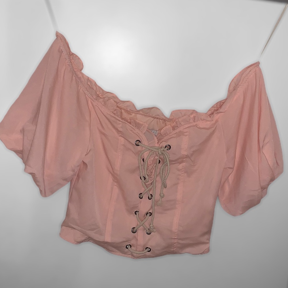 NEW no tags Puffy sleeve crop top
